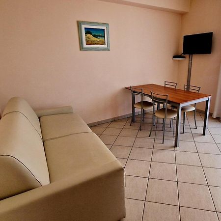 Residence Ducale Rimini Luaran gambar
