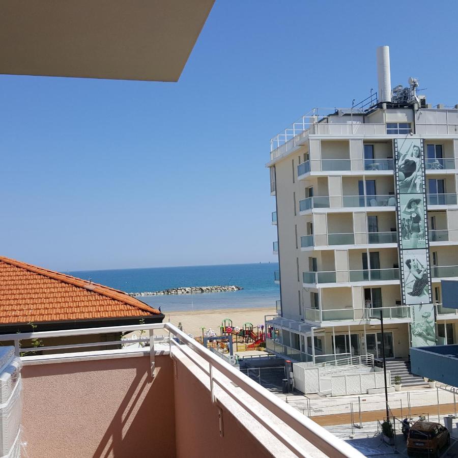 Residence Ducale Rimini Luaran gambar