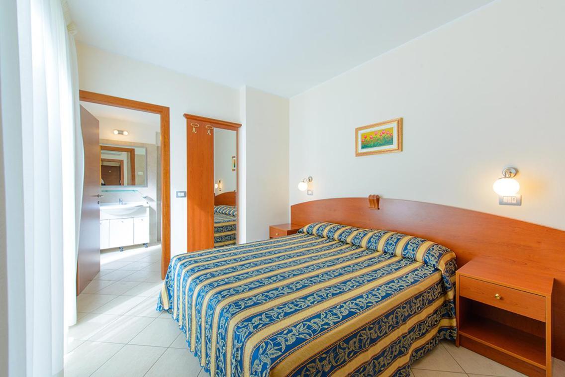 Residence Ducale Rimini Luaran gambar