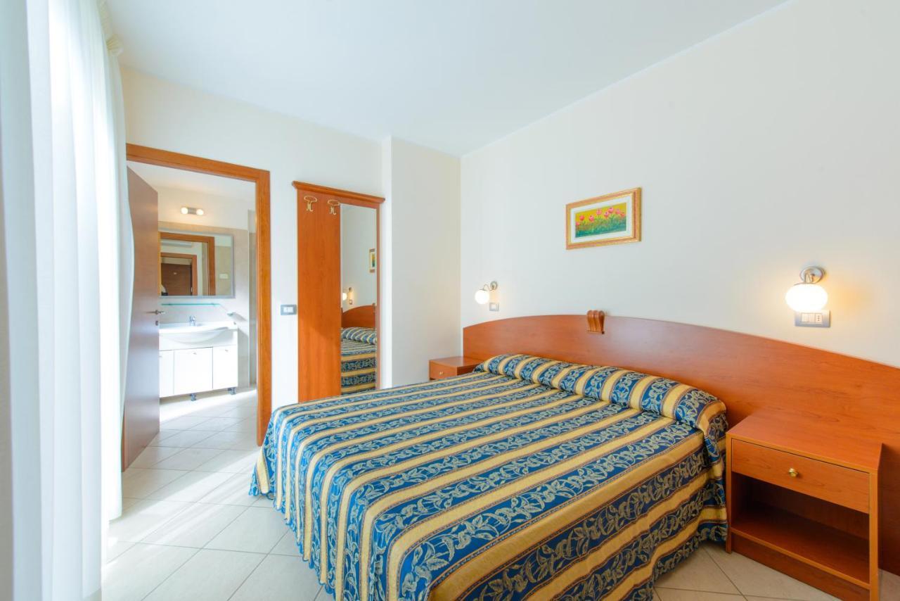 Residence Ducale Rimini Luaran gambar